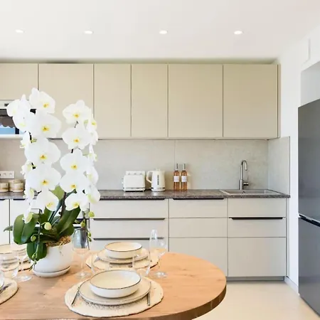 2p Standing, A Pied, Vue Mer, Garage. - 2p Standing, A Pied, Vue Mer, Garage. Mae-2703 Apartment *